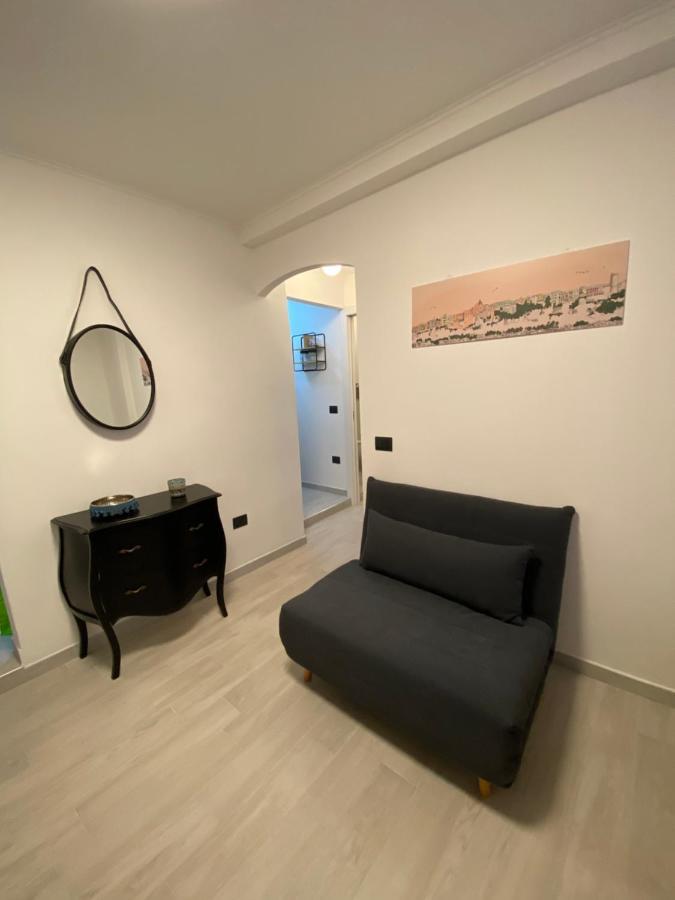 Casa Zinzuledda Cagliari Apartment Bagian luar foto